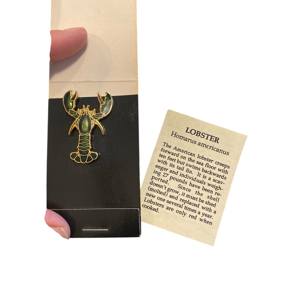 Vintage Green Gold Copper Enamel Gold plated Lobster pin by a special Alaska co - Picture 3 of 7